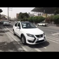 کوییک GXRL سفید بیرنگ و بدن خط و خش