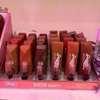 سایه|آرایشگاه و سالن‌های زیبایی|بروجرد, |دیوار