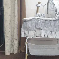 گهواره|تخت و صندلی بچه|کرج, حصارک پایین|دیوار