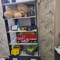 ویترین کشو دار