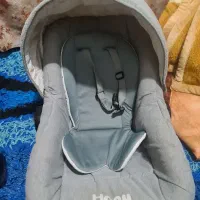 کریر و آغوشی وتخت کنار مادر|اسباب و اثاث بچه|بندر انزلی, آذربایجان|دیوار