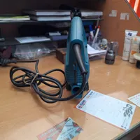 عمود بر ماکیتا ژاپنی|ابزارآلات|مبارکه, |دیوار