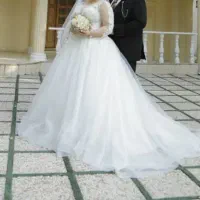 لباس عروس گیپوردار اکلیلی  بلند