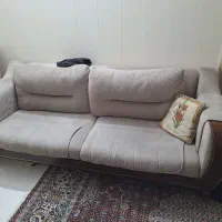 یک عدد مبل تختخواب شو۳ نفره برند یا ست کامل