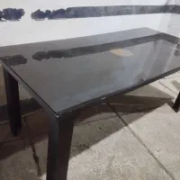 میز ناهار خوری برای کار اداری مناسبه در حد نو|میز و صندلی غذاخوری|بندرعباس, |دیوار