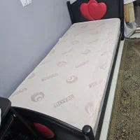 تخت خواب یکنفره