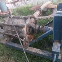 پمپ آب ، چهار پایه