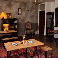 نیازمند سالندار خانم