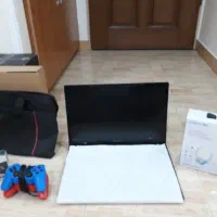 لپتاپ سوپر اسلیم17.3 inchگرافیکدار i7 پشت ویترینی