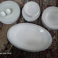 سرویس غذاخوری  ۲۸ پارچه چینی زرین ،درجه ۱|ظروف سرو و پذیرایی|فلاورجان, |دیوار