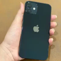 اپل iPhone 12 با حافظهٔ ۱۲۸ گیگابایت