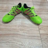 کفش فوتبالی فقط ۱۲تا۱۳ بار پوشیده شده