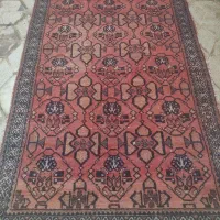 یه عدد قالیچه پشمی