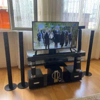 سینما خانواده دوو اصل با میز تلویزیون