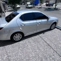 دنا پلاس۱۳۹۹ تیپ۲ چهارچرخ دیسک نقره ای متالیک آپکو|خودرو سواری و وانت|تهران, شهید رجایی|دیوار