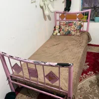 تخت صندلی فلزی سالم