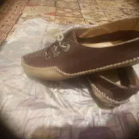 فروش فروش کتونی اصل چرم مشهد سایز ۳۹