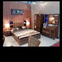 تخت دونفره به همراه تشک