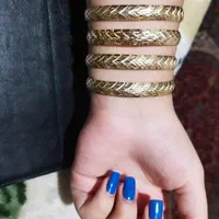 ۴لنگه النگوی طرح طلا رنگ ثابت