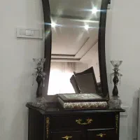 آینه و شمعدان