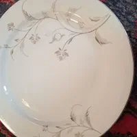 پلوخوری وخورشت خوری