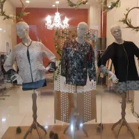 مانکن ولوستر و پیشخوان یا کانتر و دکور مغازه|فروشگاه و مغازه|فردیس, نسترن غربی|دیوار