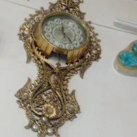 ساعت دیواری