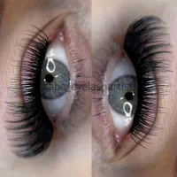 کاشت مژه بصورت تخصصی با ماندگاری بالا/لیفت ابرو|خدمات آرایشگری و زیبایی|رشت, لاکانی|دیوار