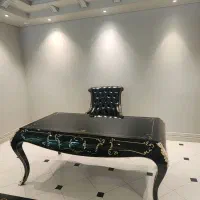 فروش یک ست کامل میز مدیریت همراه با مبلمان