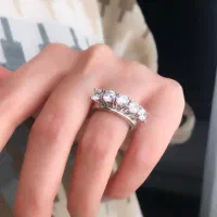 انگشتر پنج نگین برند ژوپینگ