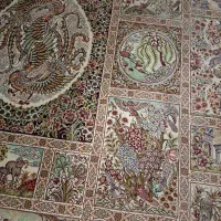 فرش ماشینی کاشان تمیز و سالم و کناره ۵متری