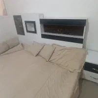 تخت همراه تشک و روتختی