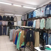 فروشنده خانم شیفت عصر