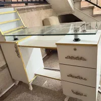 میز ناخن ،میز آرایش
