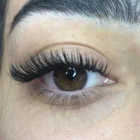 خدمات تخصصی اکستنشن مژه ولیفت و لمینت مژو وابرو|خدمات آرایشگری و زیبایی|کرج, عظیمیه|دیوار