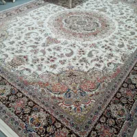 فرش ۱۲متری بسیار با کیفیت در حد نو|فرش|اقبالیه, |دیوار