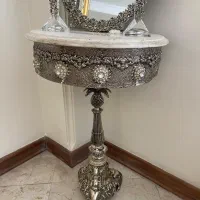 پایه یا میز برنجی|بوفه، ویترین، کنسول|تهران, قزل قلعه|دیوار