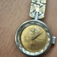 ساعت مچی قدیمی رومانل صفحه طلایی