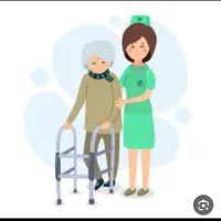 پرستار خانم سالمند