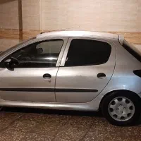 پژو ۲۰۶ مدل ۸۲