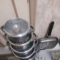 سرویس قابلمه ۱۷ پارچه