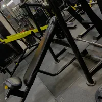 میز بالاسینه