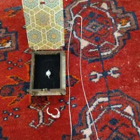 گوشواره وزنجیر|بدلیجات|کرج, ساسانی (قلمستان)|دیوار