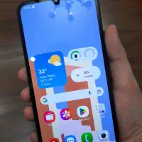 موبایل A34 ۱۲۸ رم ۸ در حد نو همراه با قاب وشارژر5G