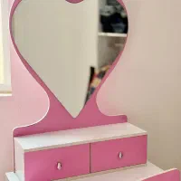 میز آینه درحد نو|تخت و سرویس خواب|گرمسار, |دیوار