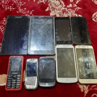 دو عدد تلبت پنچ عددگوشی لمسی دو عدد گوشی ساده