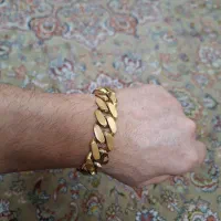 دستبند طلا نو|جواهرات|اسلام‌شهر, باغ فیض|دیوار