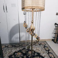 یک عدد آباژور  ویک دست کوت شلوار بچه گانه