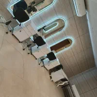 نیازمند نیروی حرفه ای آموزشگاه و سالن زیبایی