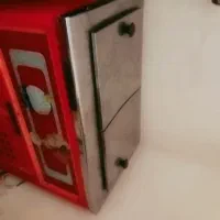 یخچال بستنی